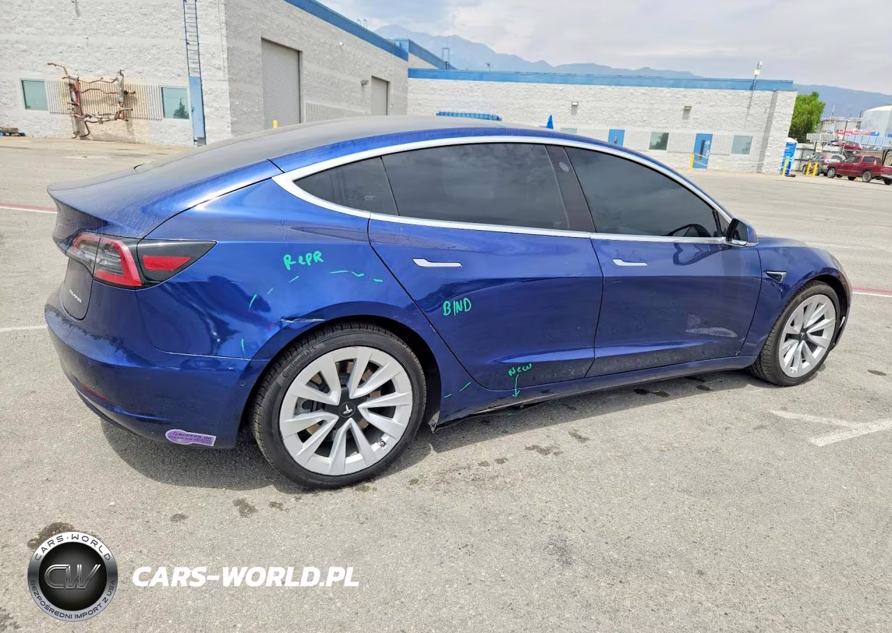 2018 Tesla Model 3 VIN:5YJ3E1EB8JF147734 - 3