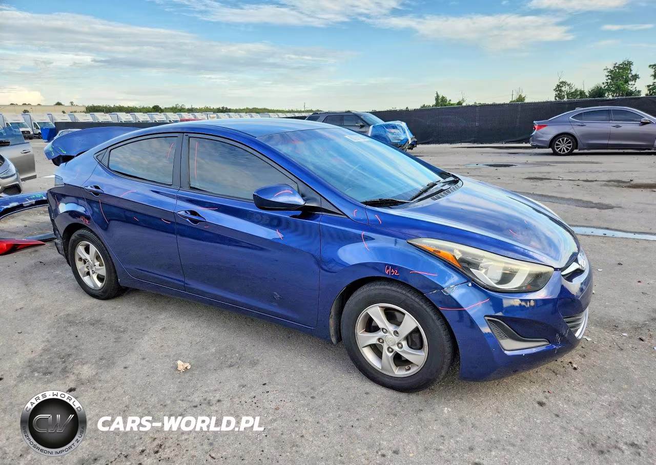 2015 Hyundai Elantra Se VIN:5NPDH4AEXFH566223 - 4