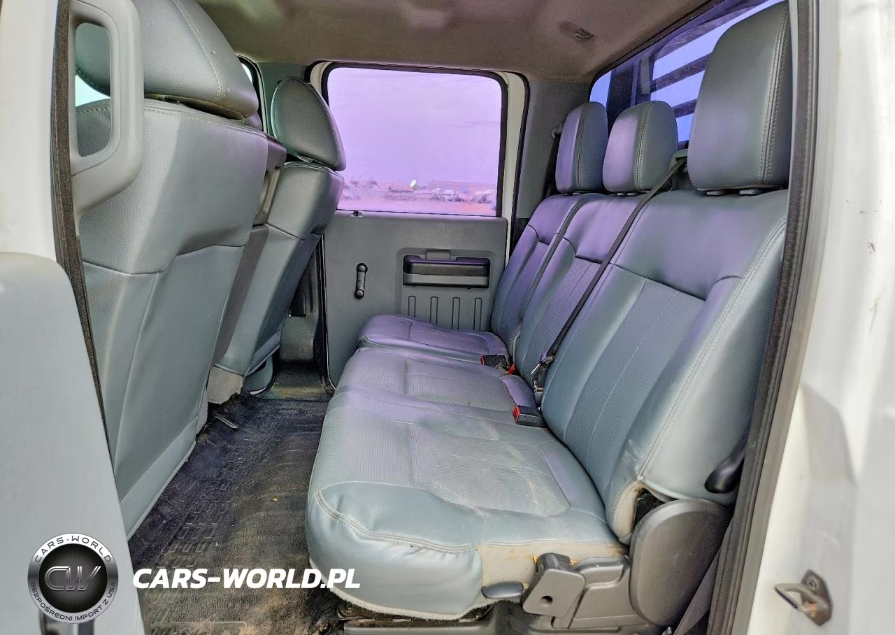 2015 Ford F350 Super Duty VIN:1FD8W3H62FEC97095 - 10