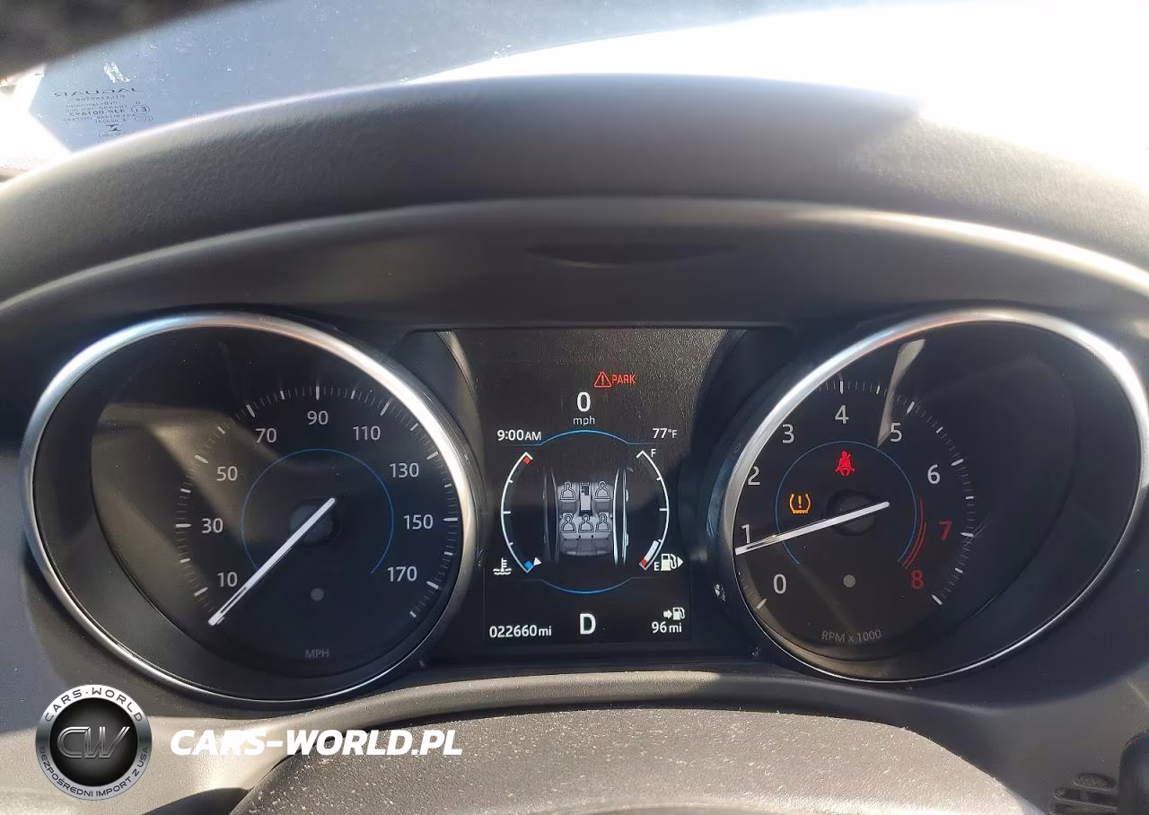 2017 Jaguar Xe Premium VIN:SAJAD4BV3HA972188 - 9