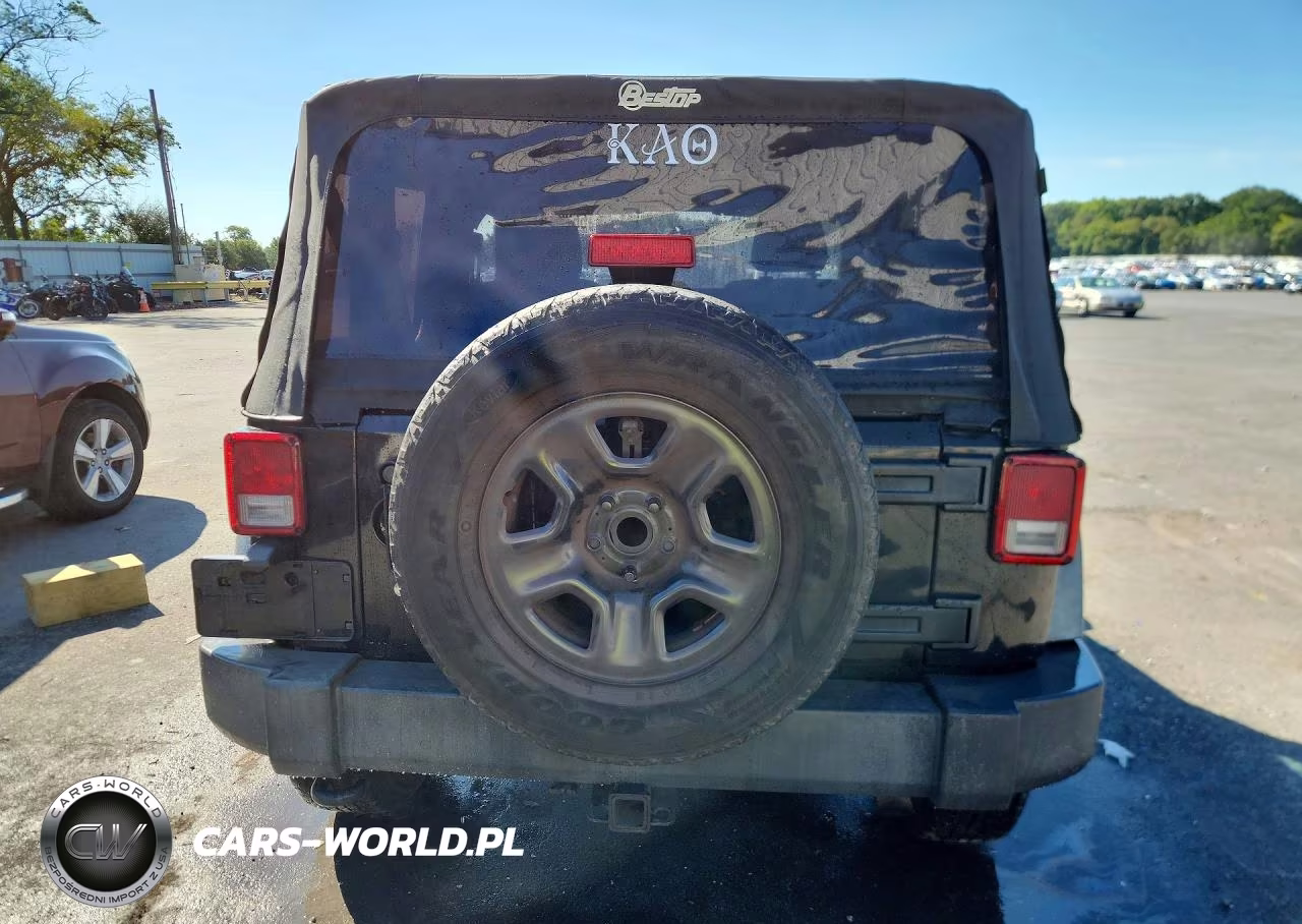 2011 Jeep Wrangler Sport VIN:1J4AA2D10BL628202 - 6