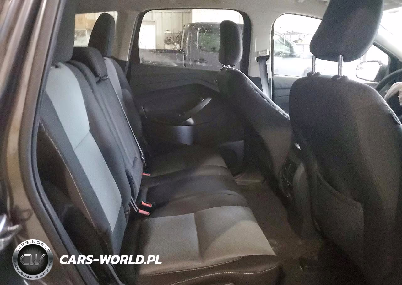 2019 Ford Escape Se VIN:1FMCU0GD4KUB19882 - 11