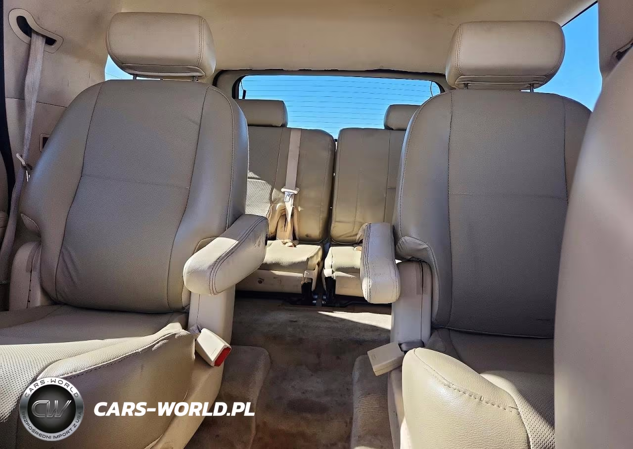 2007 Cadillac Escalade Luxury VIN:1GYFK63887R157509 - 10