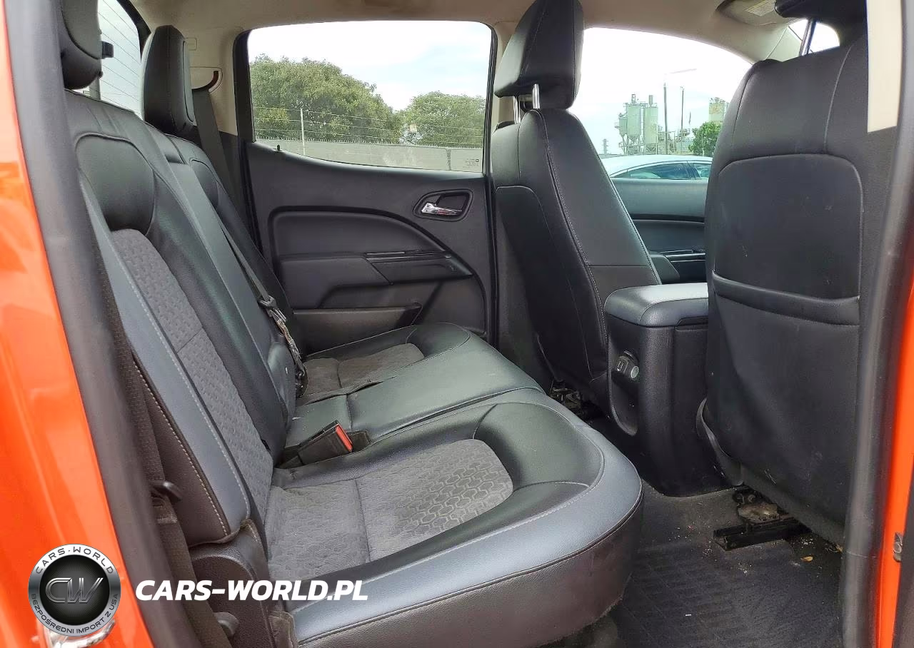 2019 Chevrolet Colorado Z71 VIN:1GCGSDEA8K1103410 - 10