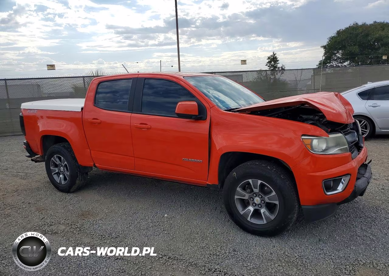 2019 Chevrolet Colorado Z71 VIN:1GCGSDEA8K1103410 - 4