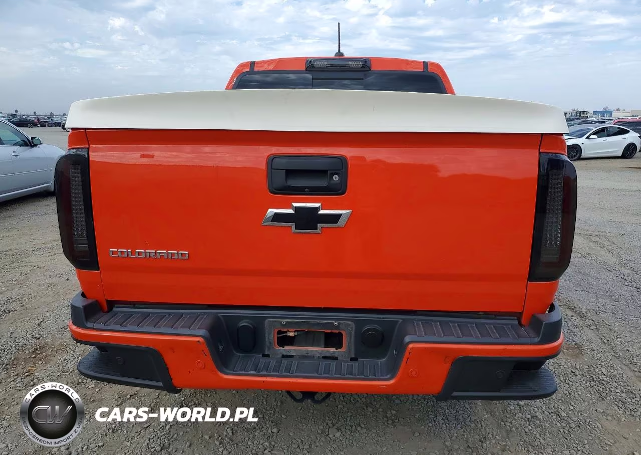 2019 Chevrolet Colorado Z71 VIN:1GCGSDEA8K1103410 - 6