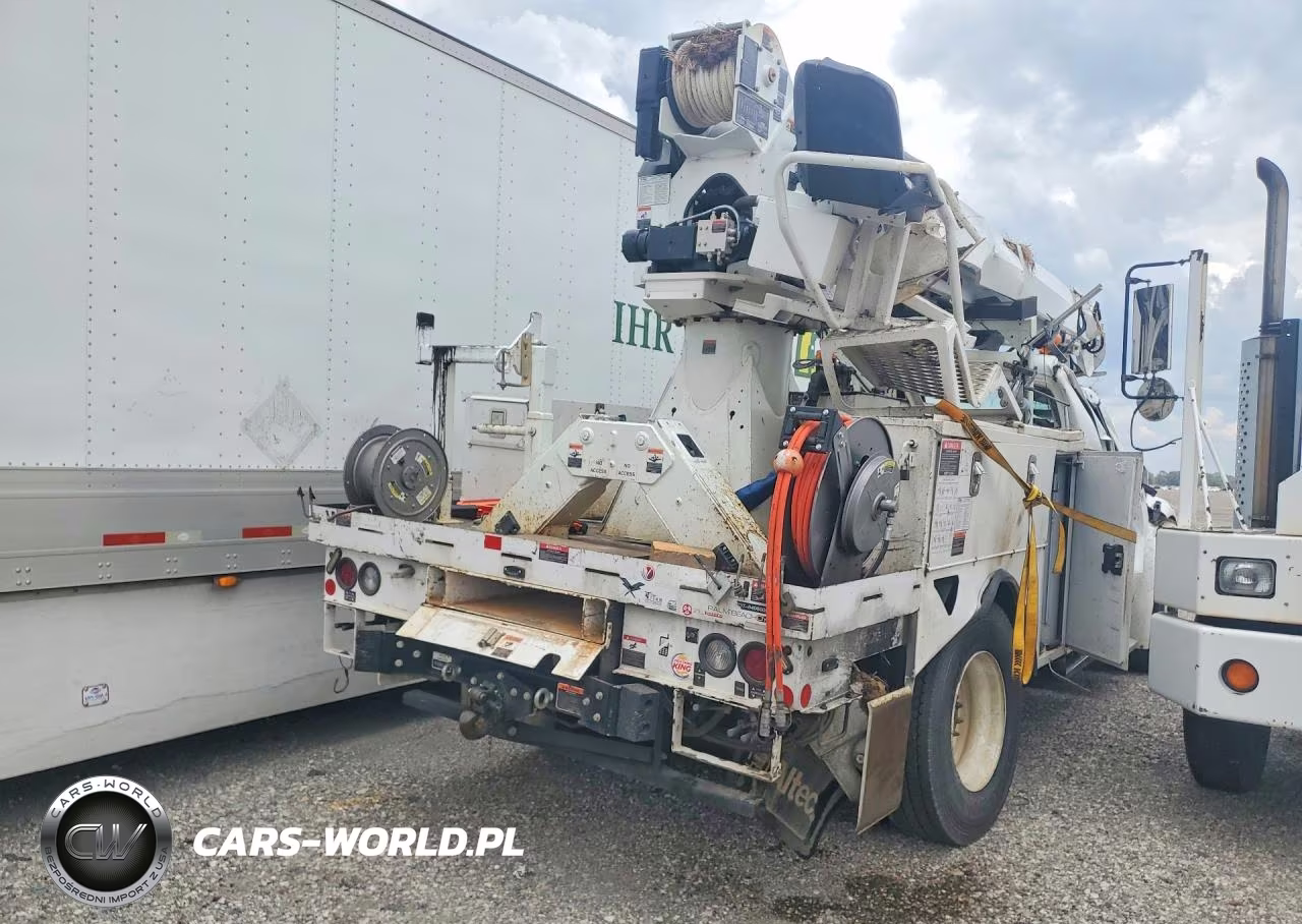 2024 Freightliner Business Class M2 Digger Derrick Truck VIN:3ALACXFC3RDVH5655 - 3