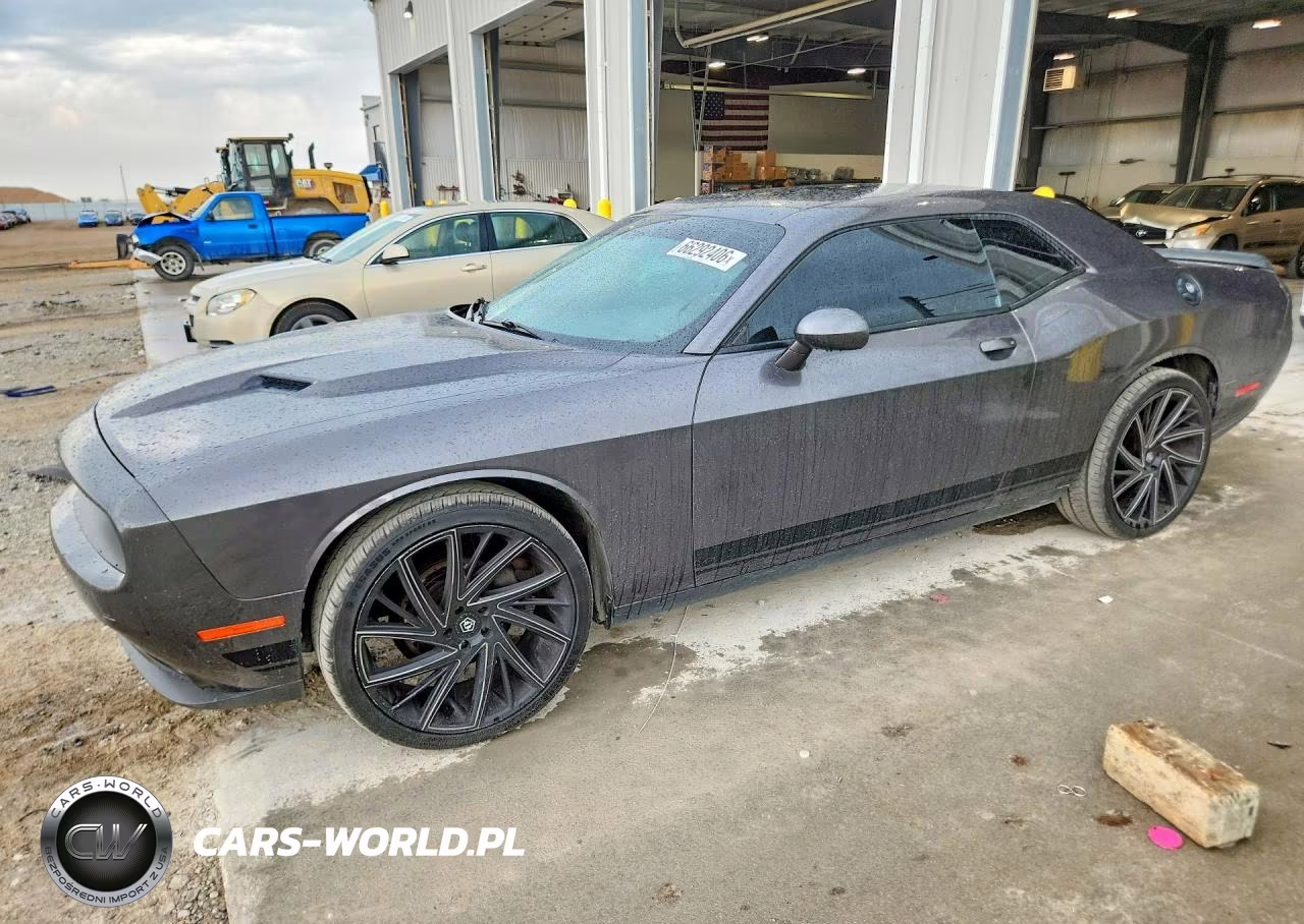 2017 Dodge Challenger Sxt