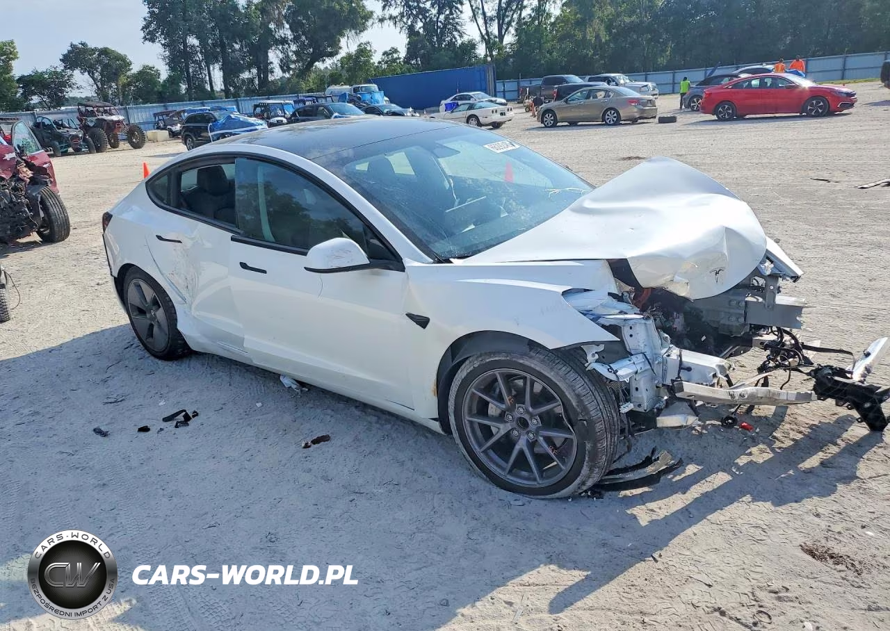 2023 Tesla Model 3 VIN:5YJ3E1EA7PF568957 - 4