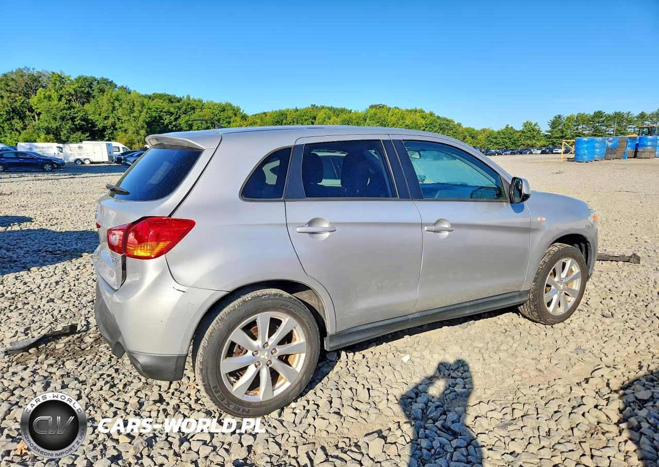 2015 Mitsubishi Outlander Sport Es VIN:4A4AP3AU7FE006692 - 3