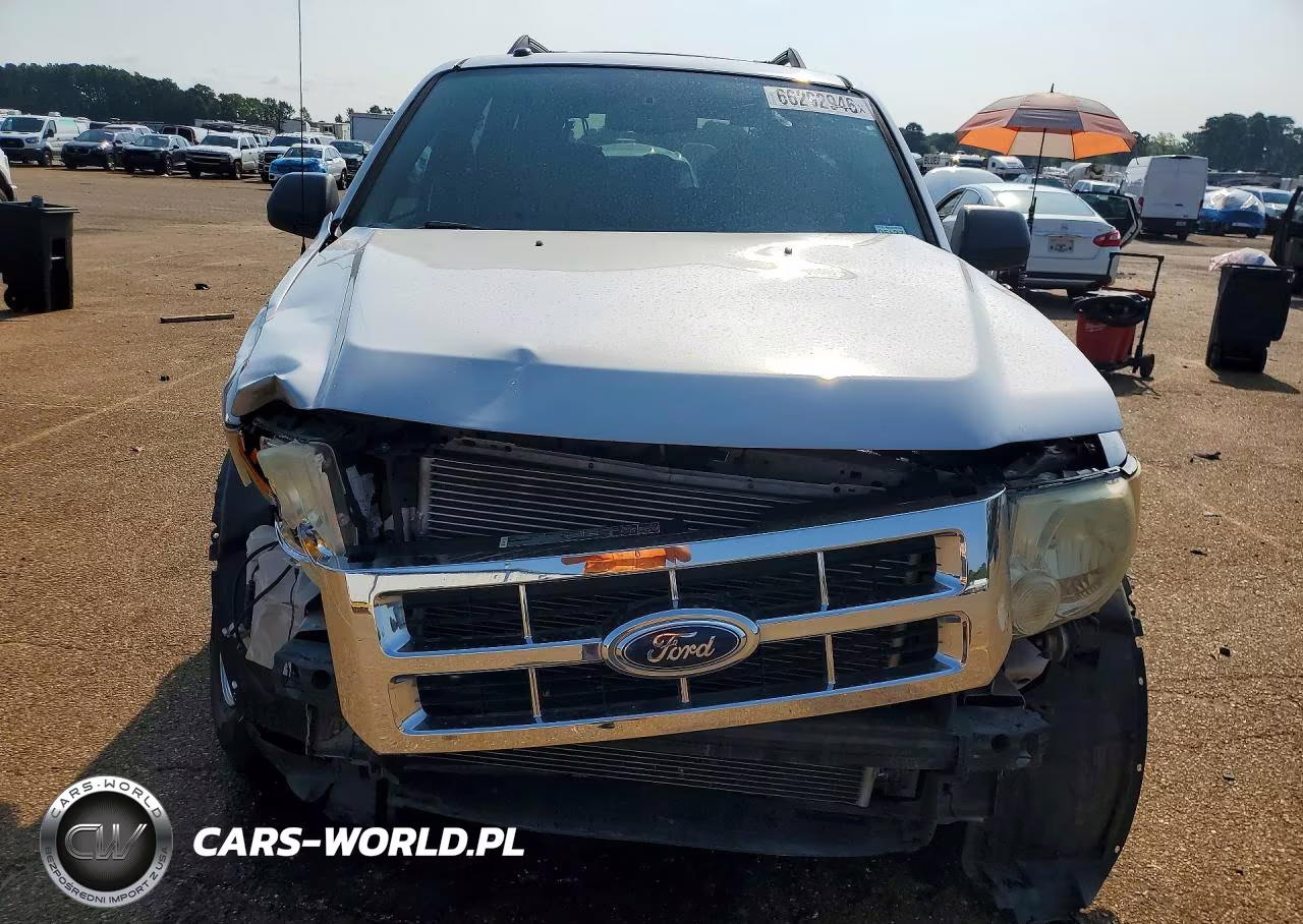 2008 Ford Escape Xlt VIN:1FMCU03198KE64289 - 5