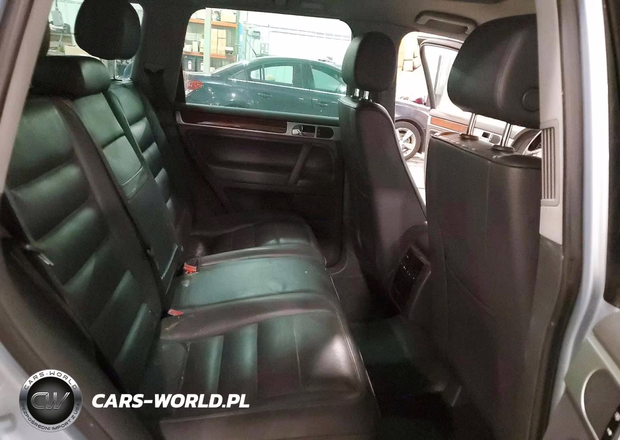 2007 Volkswagen Touareg V6 VIN:WVGZE77L57D023502 - 11
