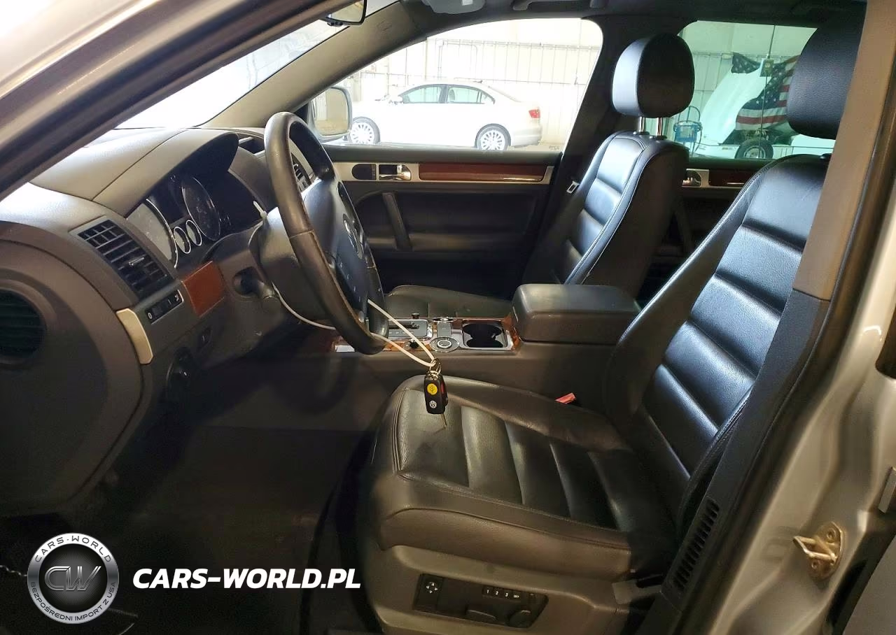 2007 Volkswagen Touareg V6 VIN:WVGZE77L57D023502 - 7
