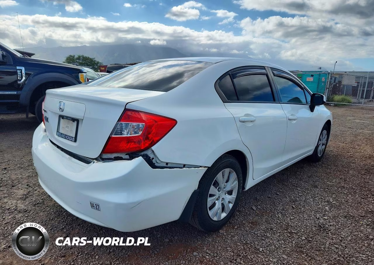 2012 Honda Civic Lx VIN:2HGFB2F58CH565844 - 3
