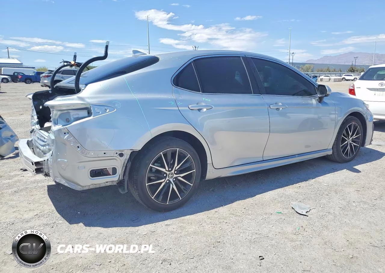 2024 Toyota Camry Se VIN:4T1G11AK1RU844440 - 3