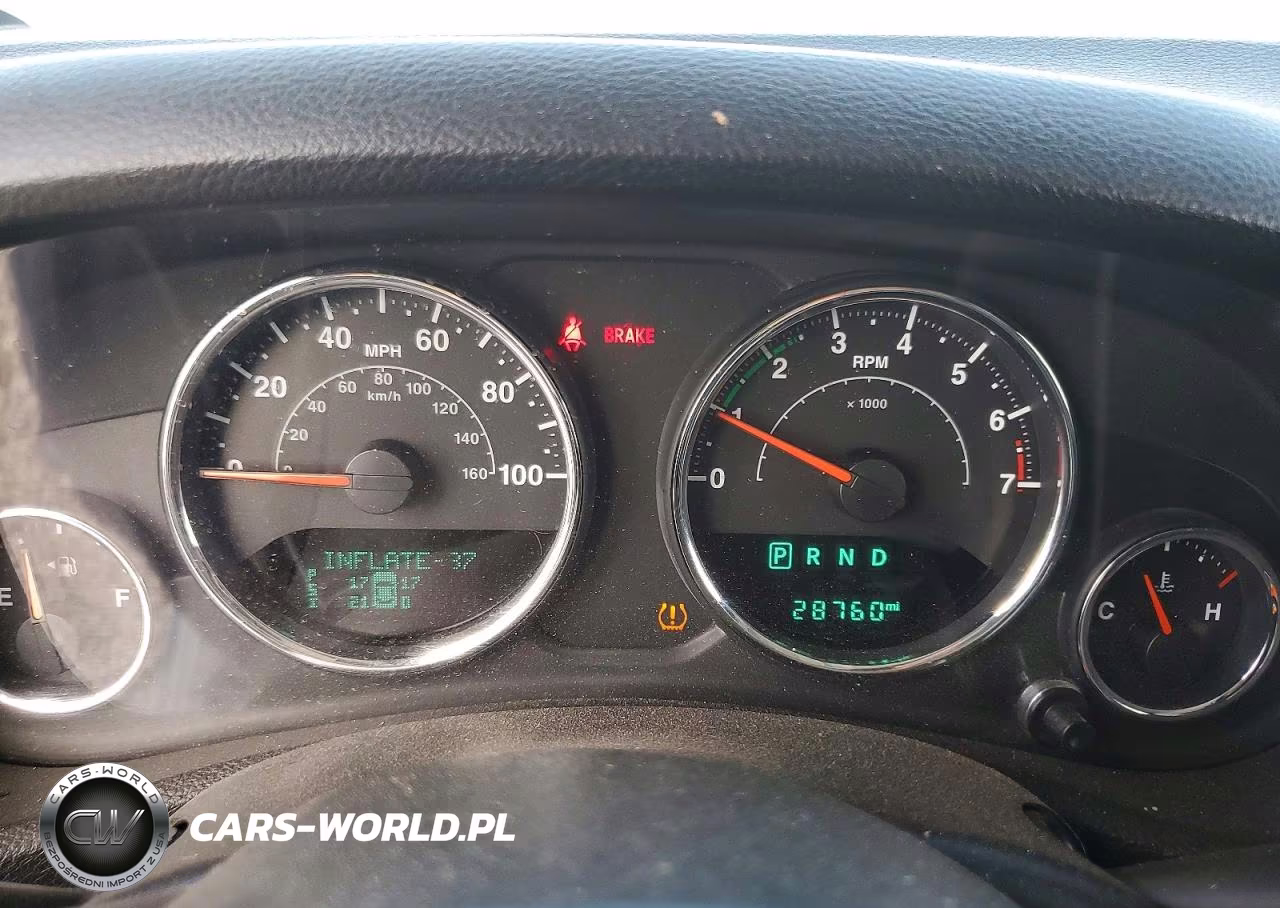 2018 Jeep Wrangler Unlimited Sport VIN:1C4BJWDG4JL849208 - 9