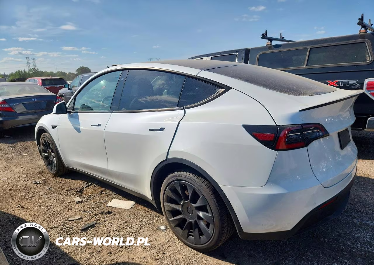 2020 Tesla Model Y VIN:5YJYGDEE5LF048996 - 2