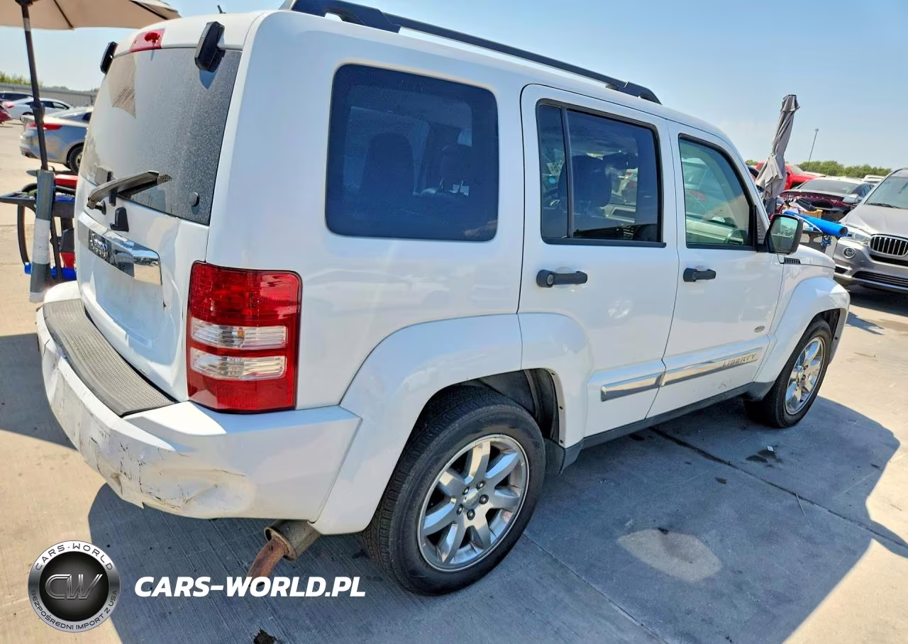 2012 Jeep Liberty Sport VIN:1C4PJMAKXCW163954 - 3