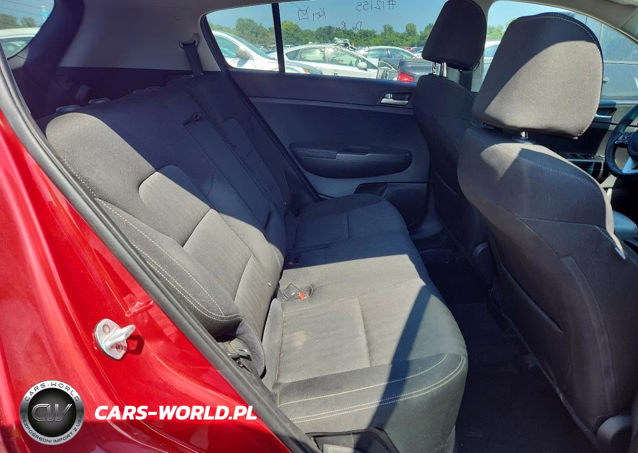 2020 Kia Sportage Lx VIN:KNDPM3AC3L7639806 - 10