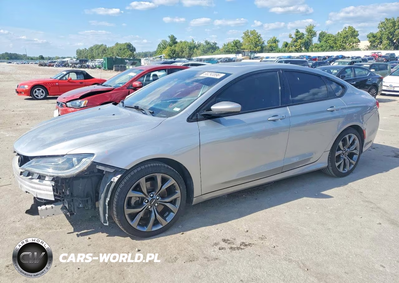 2015 Chrysler 200 S VIN:1C3CCCBG5FN640947 - 1