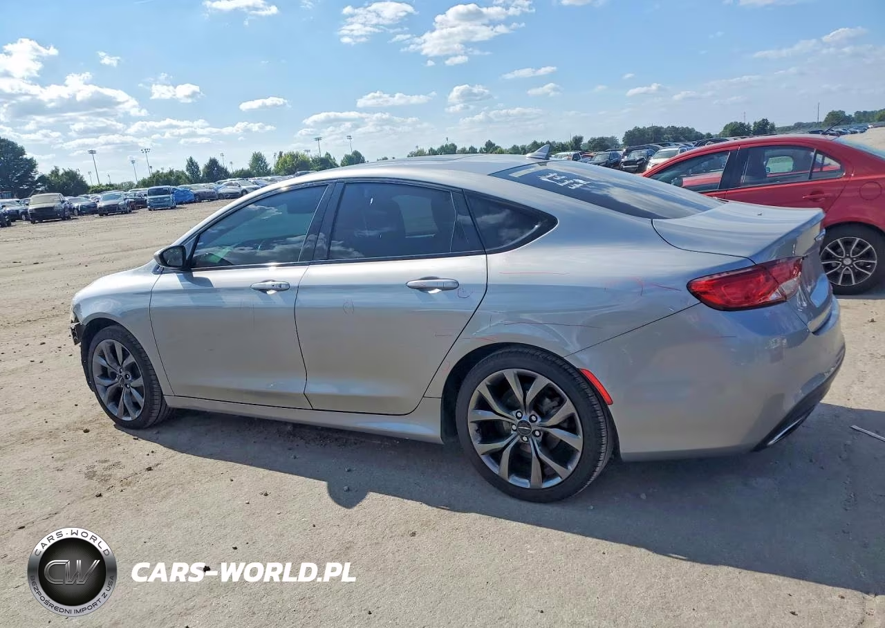 2015 Chrysler 200 S VIN:1C3CCCBG5FN640947 - 2
