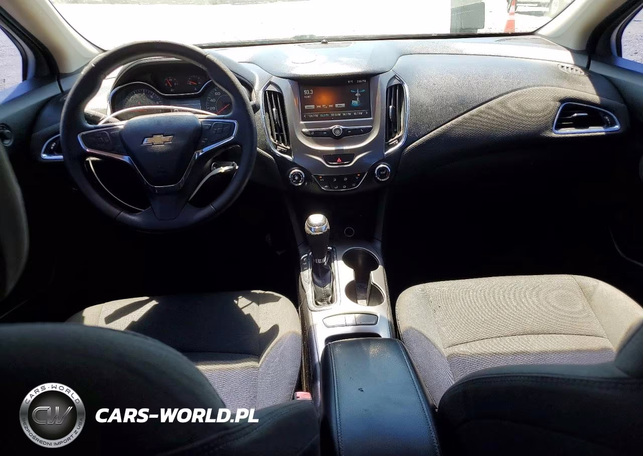 2017 Chevrolet Cruze Lt VIN:1G1BE5SM8H7182274 - 8