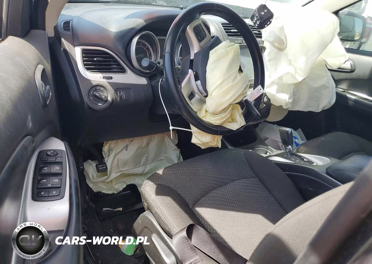2019 Dodge Journey Se VIN:3C4PDCBB9KT871861 - 8