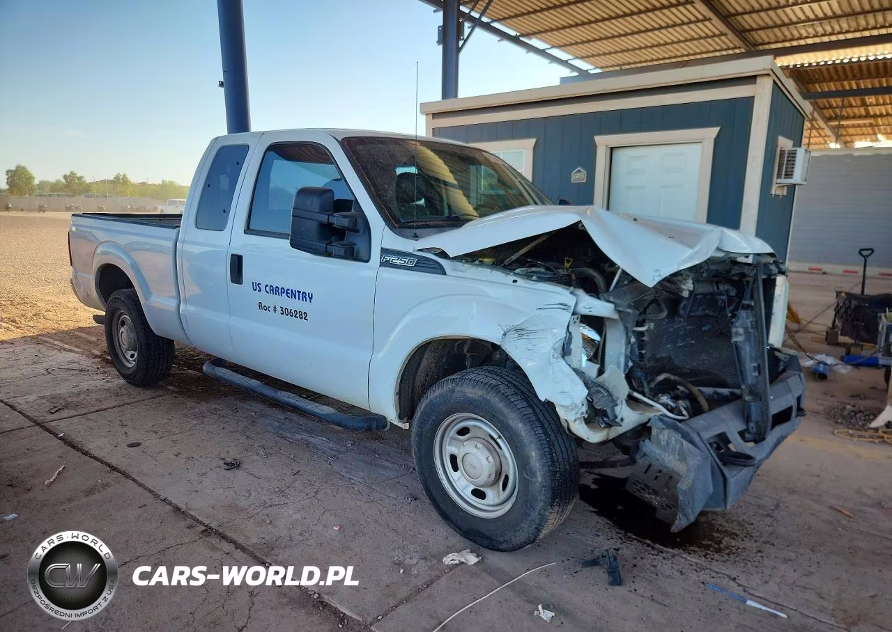 2015 Ford F250 Super Duty VIN:1FT7X2A61FEA53519 - 4