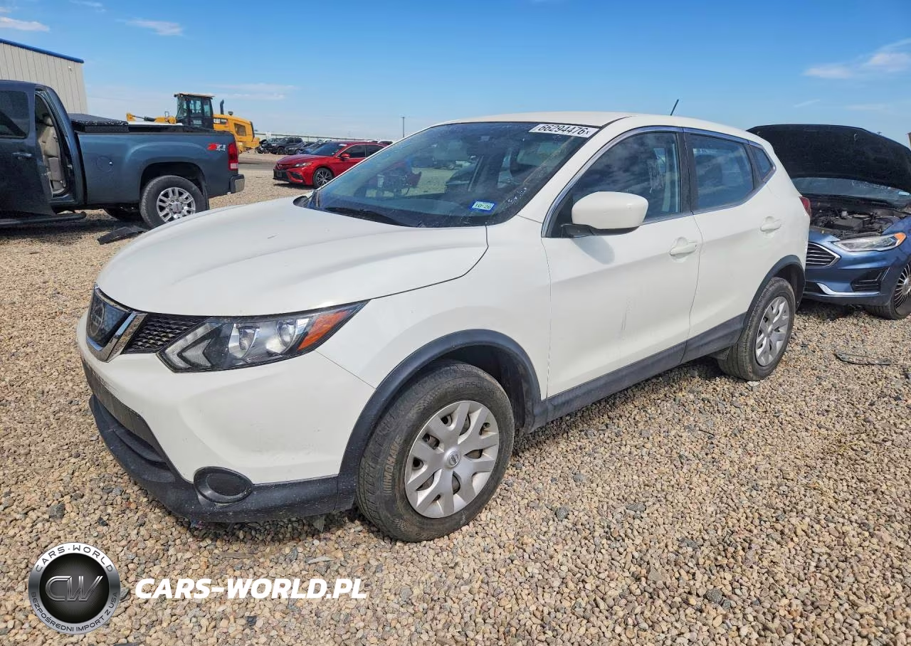 2018 Nissan Rogue Sport S