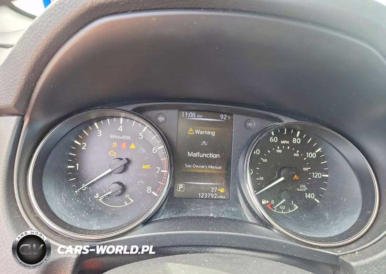 2018 Nissan Rogue Sport S VIN:JN1BJ1CP0JW155556 - 9