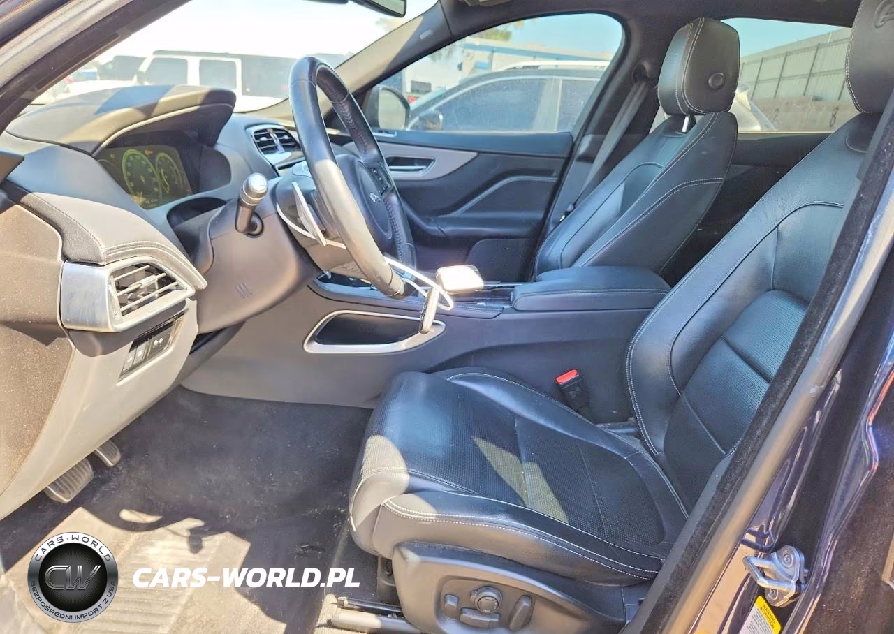 2017 Jaguar F-Pace S VIN:SADCM2BVXHA075918 - 7