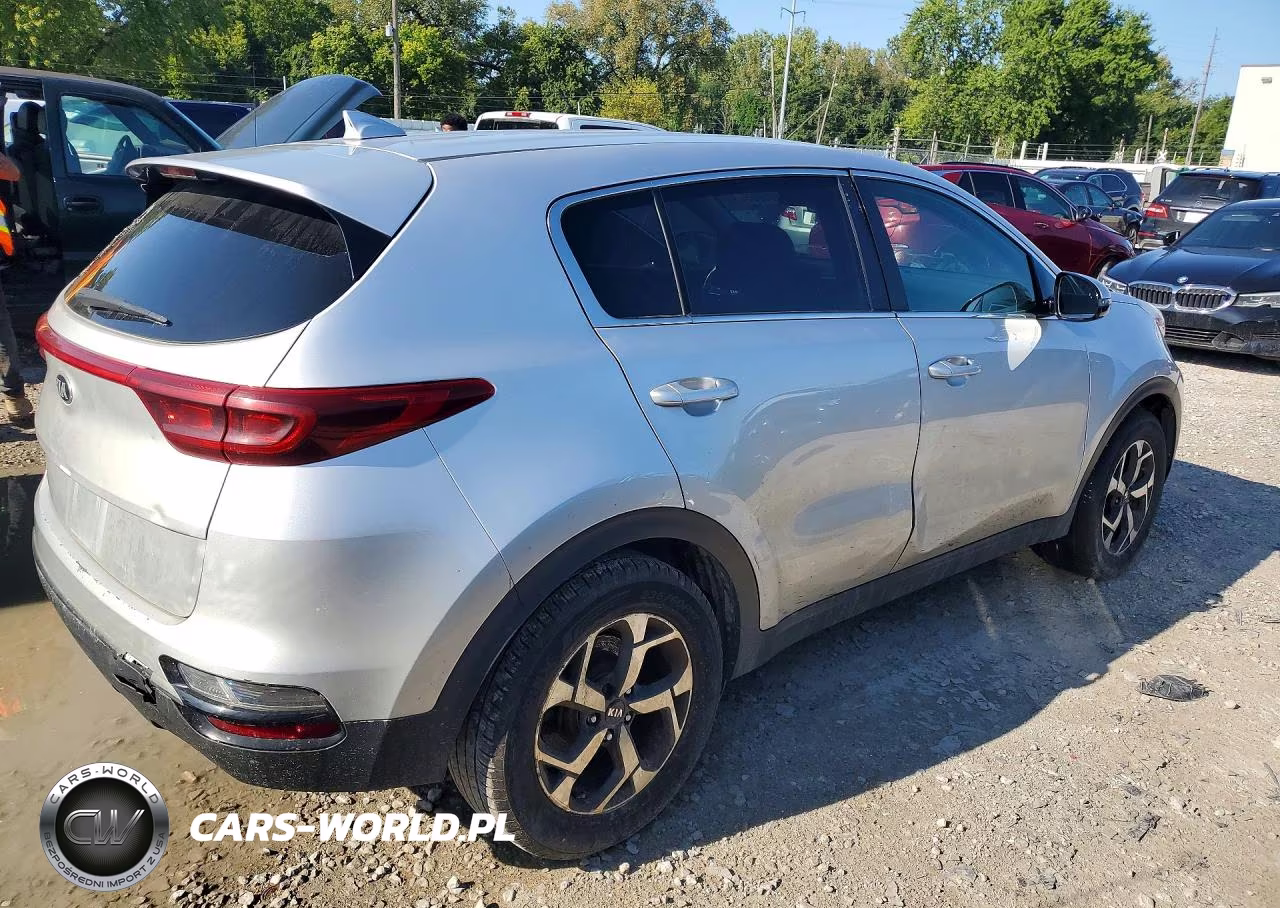 2020 Kia Sportage Lx VIN:KNDPM3AC5L7779128 - 3