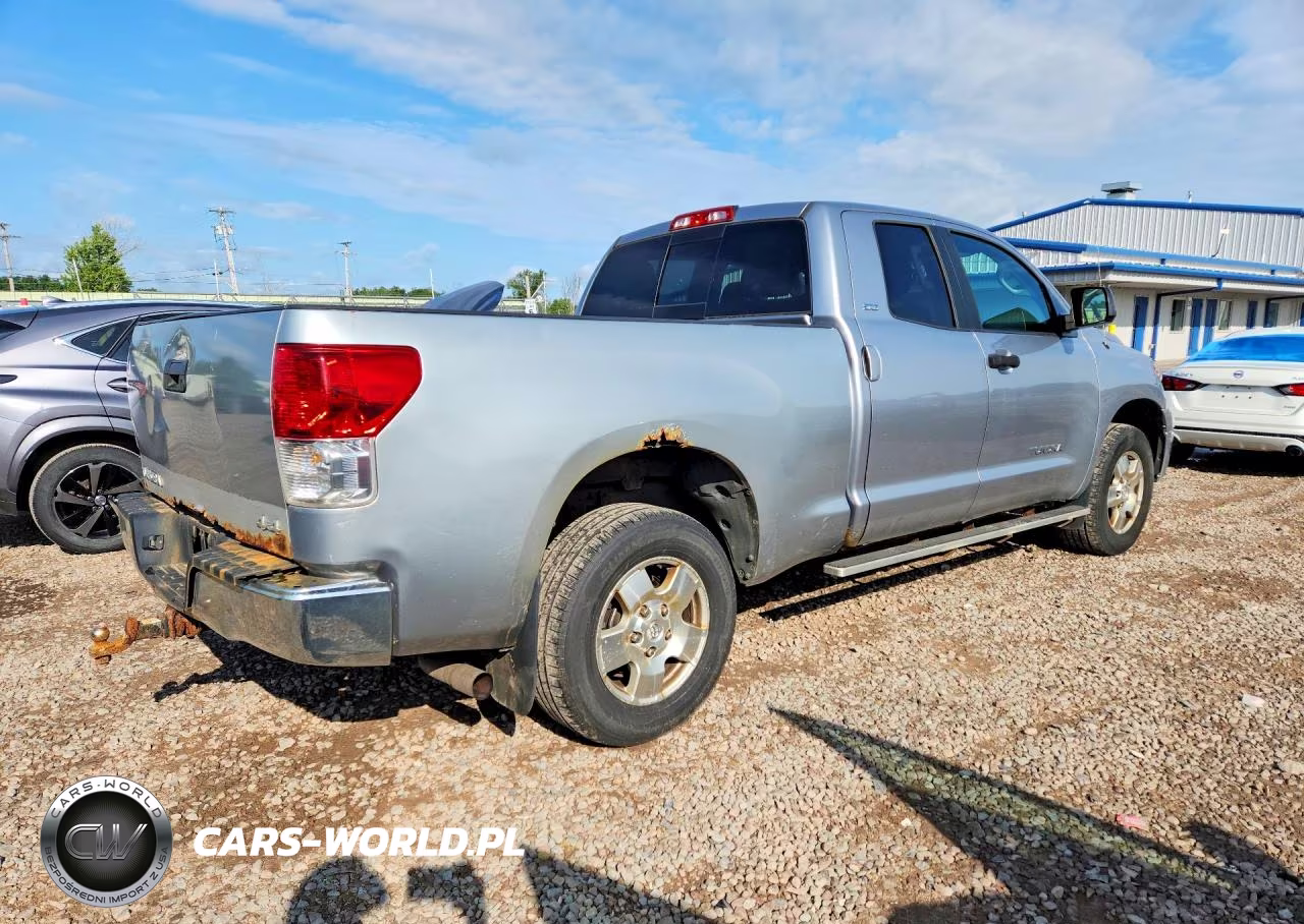 2011 Toyota Tundra Double Cab Sr5 VIN:5TFUM5F16BX019570 - 3