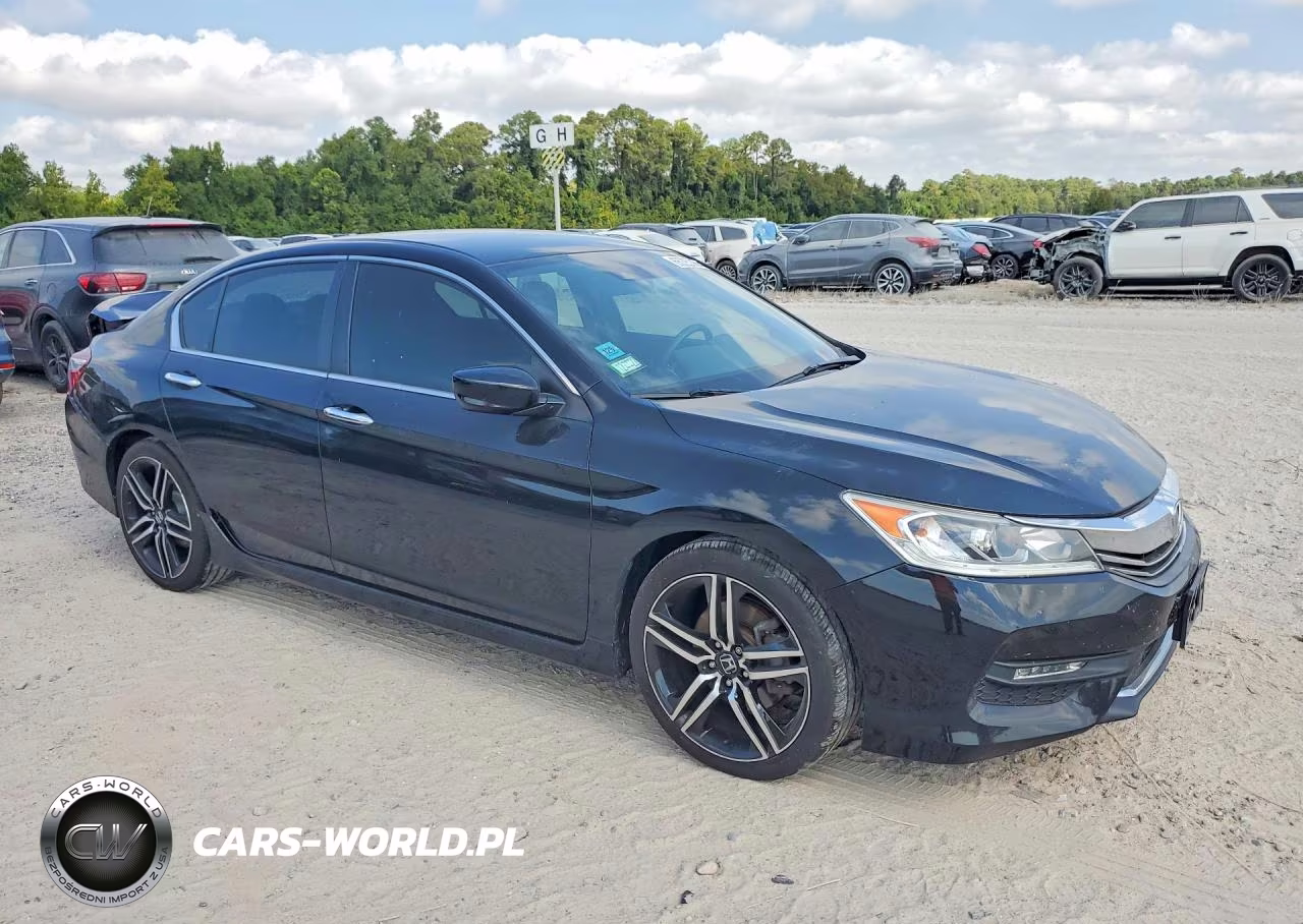 2016 Honda Accord Sport VIN:1HGCR2F63GA140656 - 4