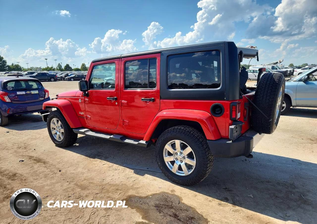 2015 Jeep Wrangler Unlimited Sahara VIN:1C4HJWEG5FL529590 - 2