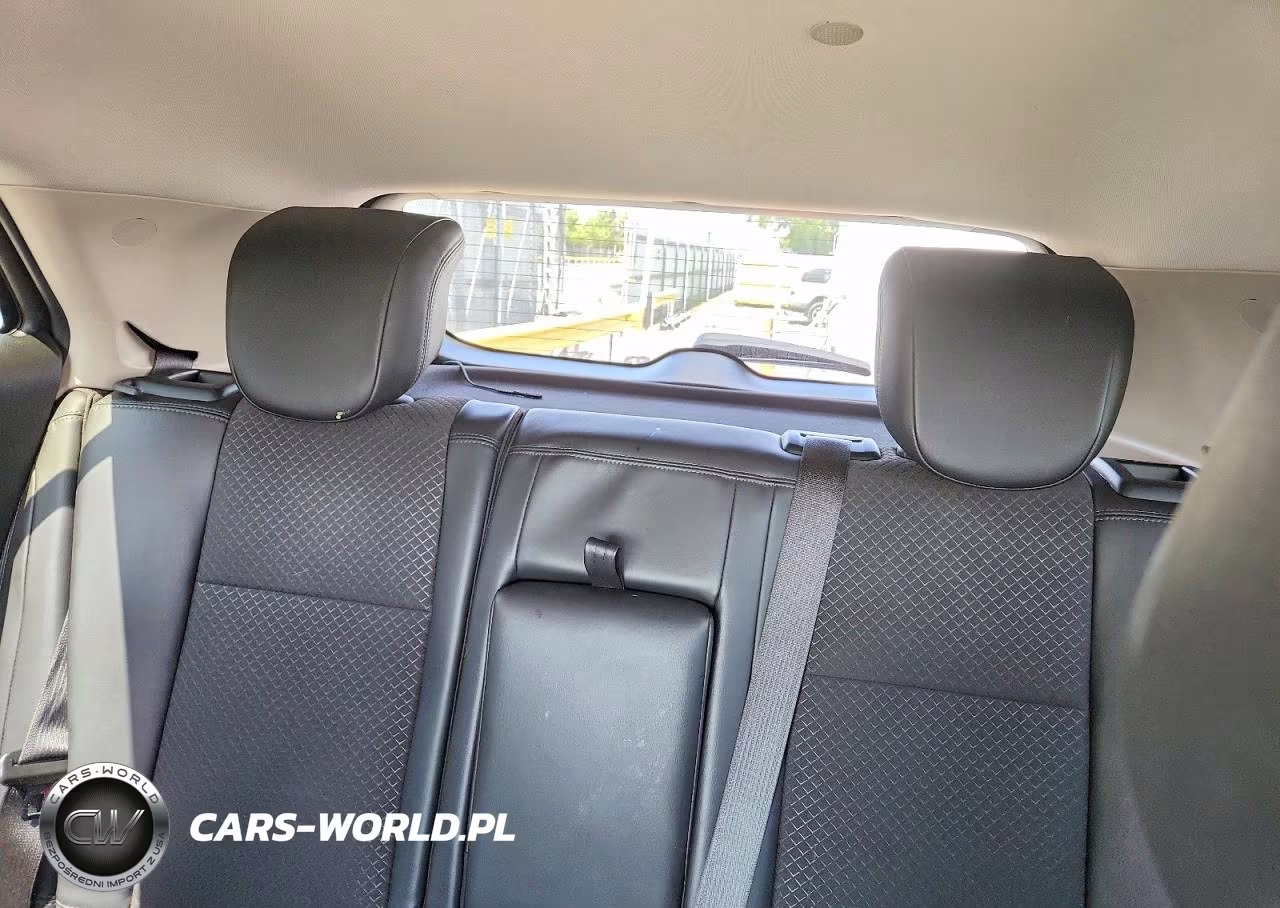 2019 Buick Encore Sport Touring VIN:KL4CJ1SB9KB949367 - 10