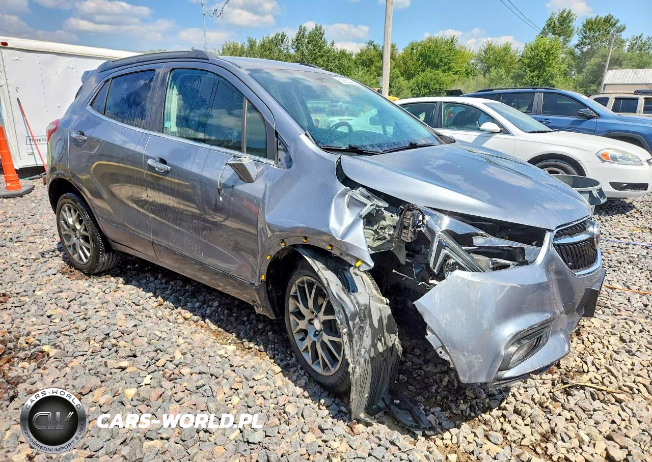 2019 Buick Encore Sport Touring VIN:KL4CJ1SB9KB949367 - 4