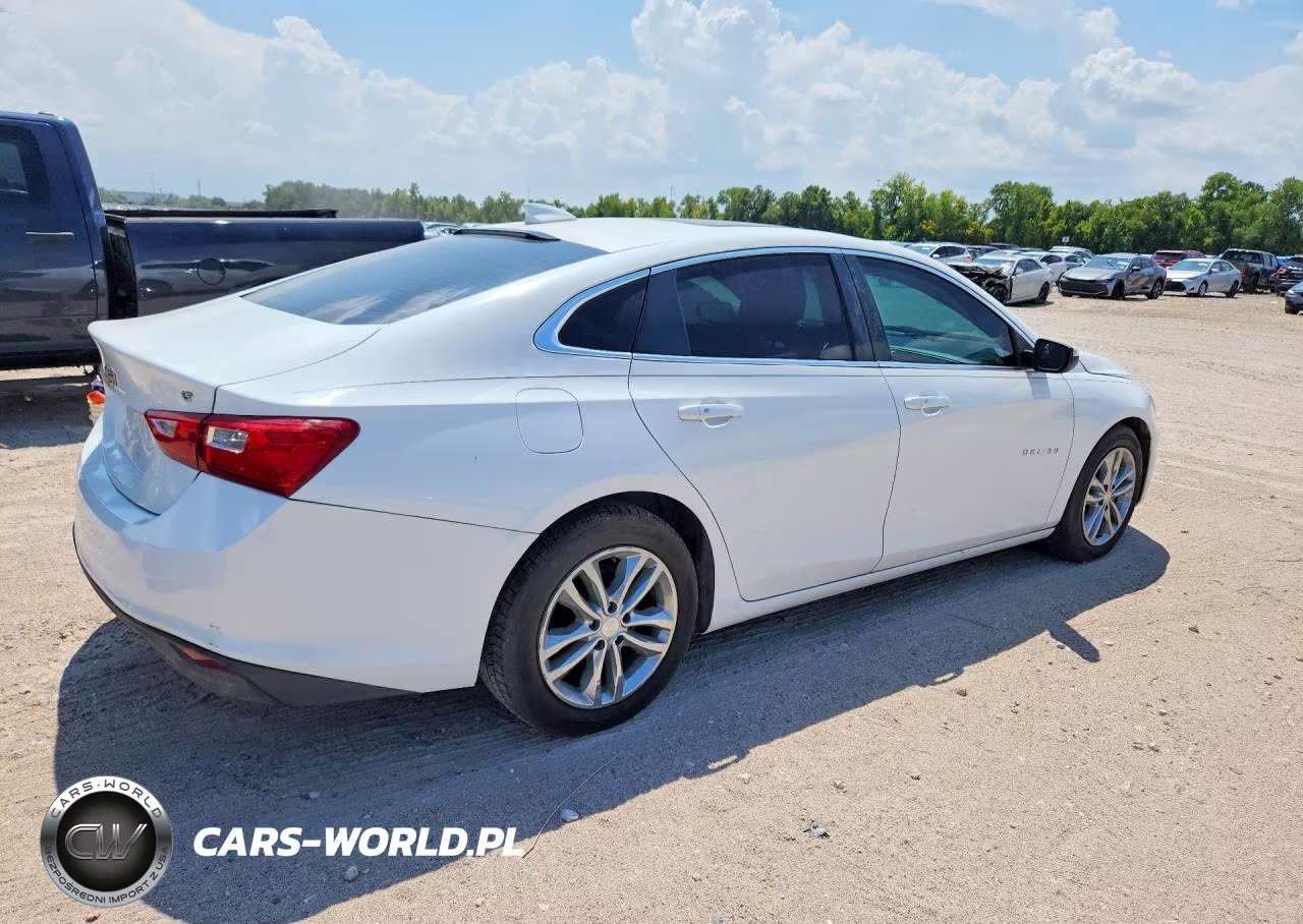 2016 Chevrolet Malibu Lt VIN:1G1ZE5ST2GF348900 - 3