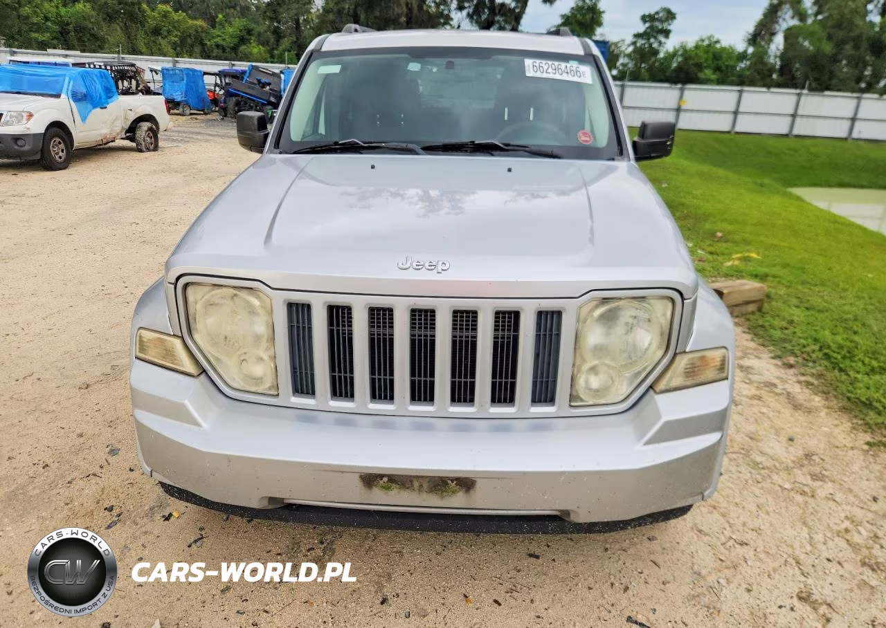 2010 Jeep Liberty Sport VIN:1J4PP2GK8AW112275 - 5
