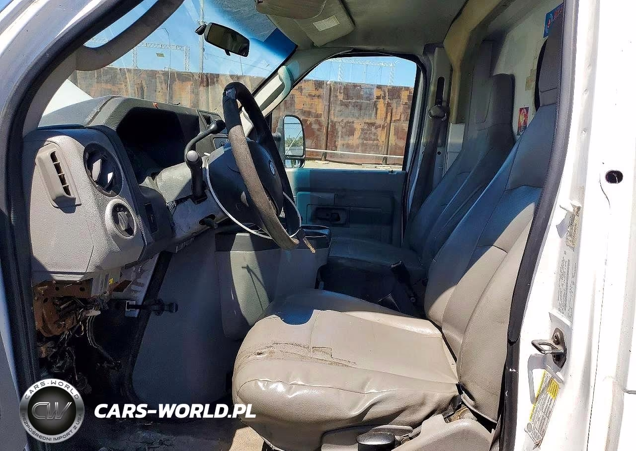 2012 Ford Econoline E350 Super Duty Cutaway Van VIN:1FDSE3FL6CDB04028 - 7