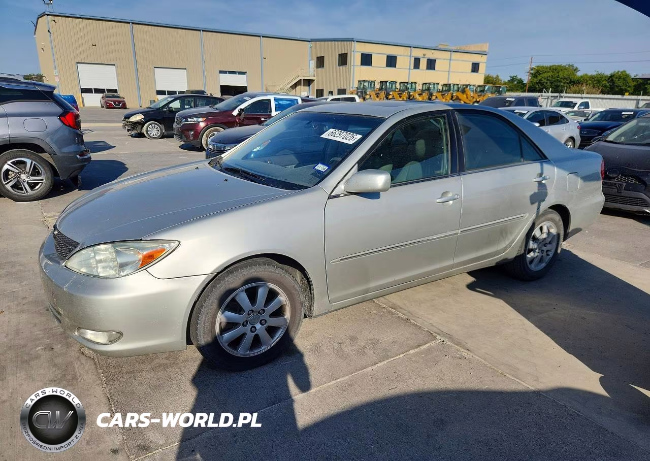 2004 TOYOTA CAMRY – zdjęcie 1 z 12