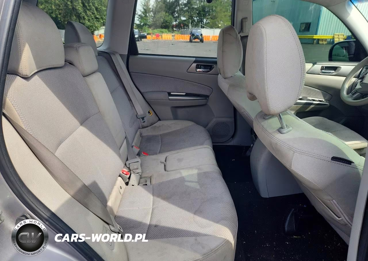 2011 Subaru Forester 2.5X Premium VIN:JF2SHADC8BH766804 - 10