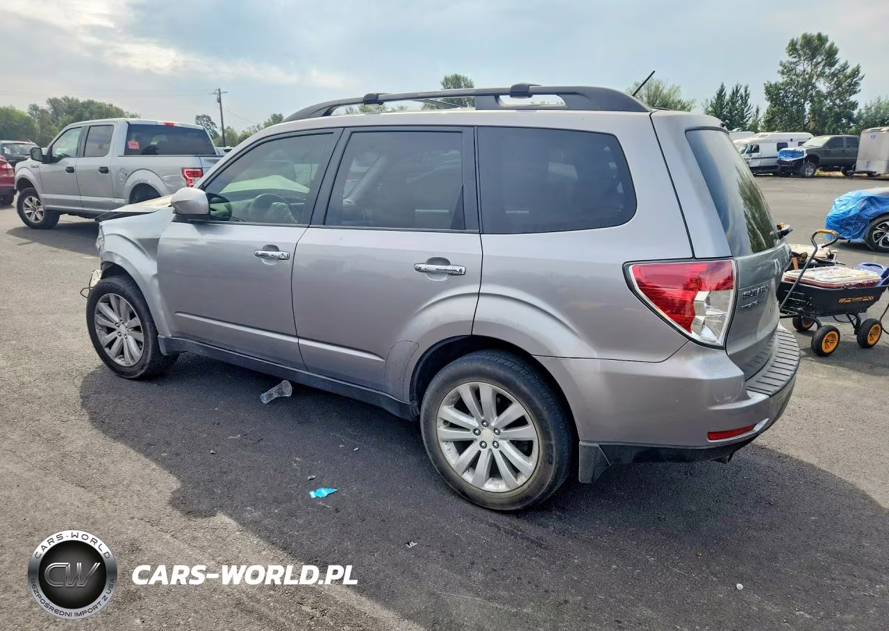2011 Subaru Forester 2.5X Premium VIN:JF2SHADC8BH766804 - 2