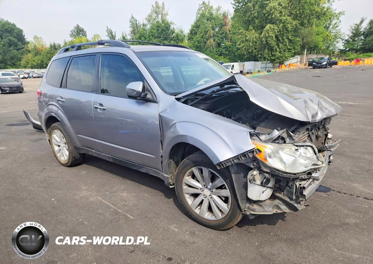 2011 Subaru Forester 2.5X Premium VIN:JF2SHADC8BH766804 - 4
