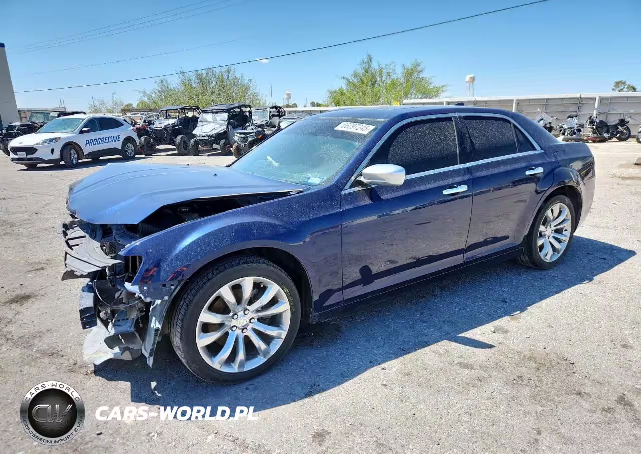 2015 Chrysler 300C Platinum