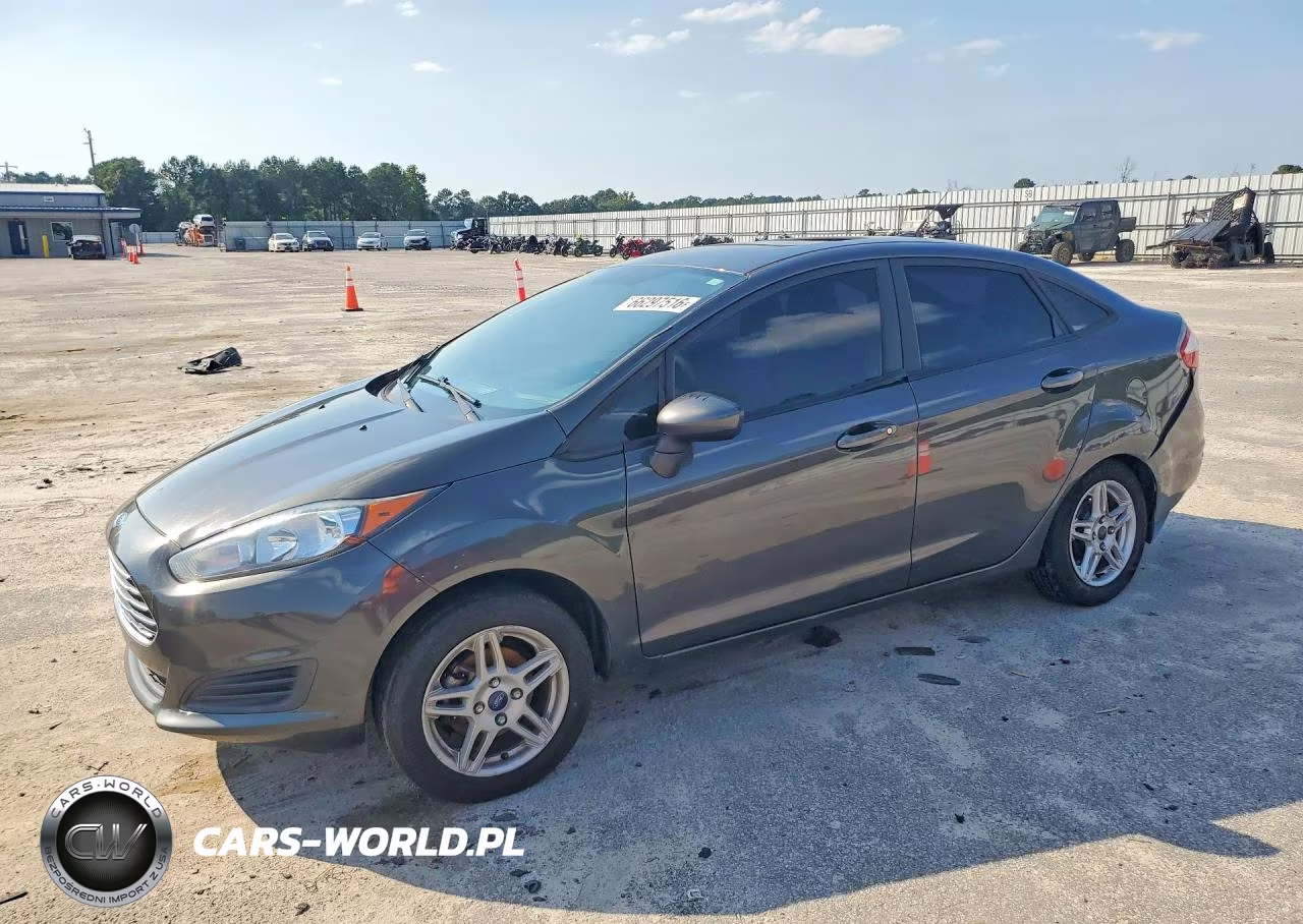 2018 Ford Fiesta Se VIN:3FADP4BJXJM111301 - 1