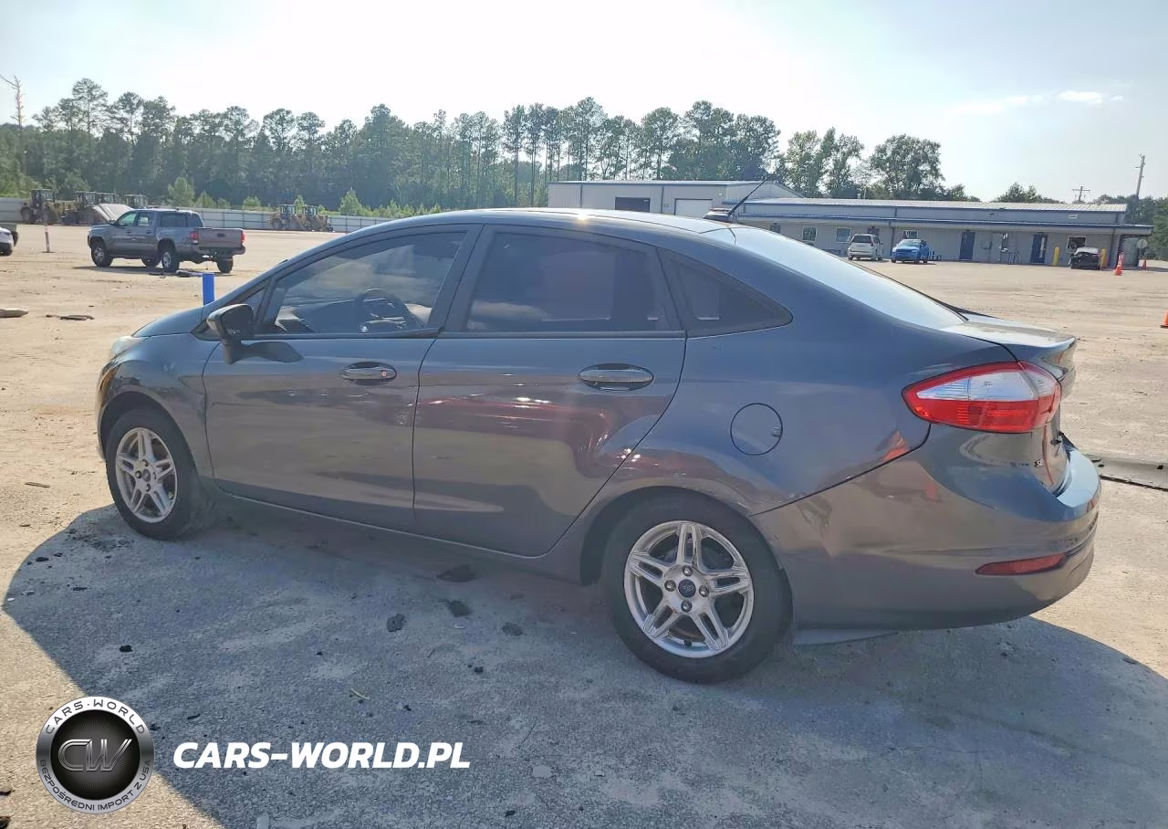 2018 Ford Fiesta Se VIN:3FADP4BJXJM111301 - 2