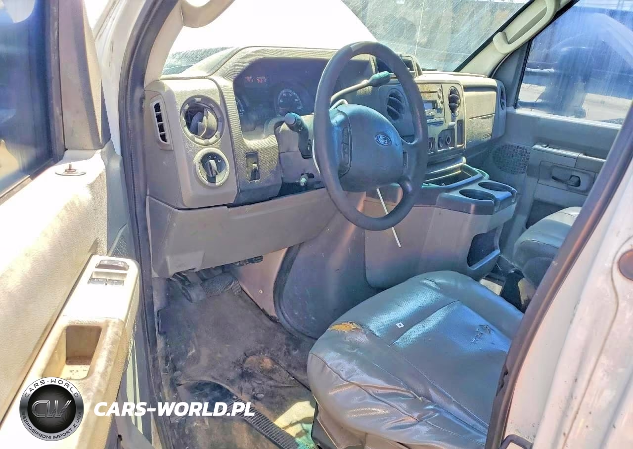2013 Ford Econoline E350 Super Duty Cutaway Van VIN:1FDWE3FL5DDA02562 - 8