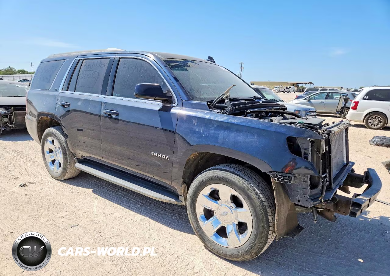 2017 Chevrolet Tahoe C1500 Lt VIN:1GNSCBKC5HR284758 - 4
