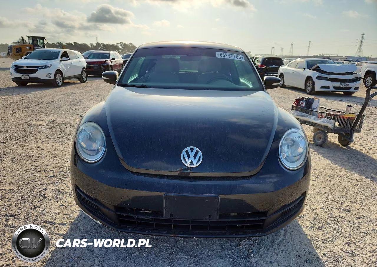 VOLKSWAGEN BEETLE VIN:3VWJ17AT9HM618202 - 5